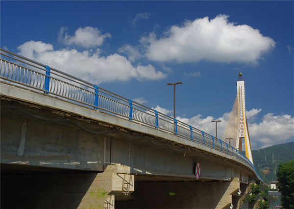 天水304不锈钢桥梁护栏：安全、耐用与美观的完美结合